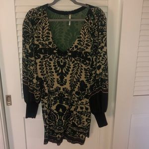 Free People sweater dress🍃💐